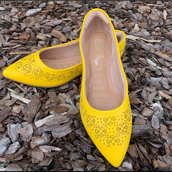 Comfy Flats in Yellow - Picture 2 of 4